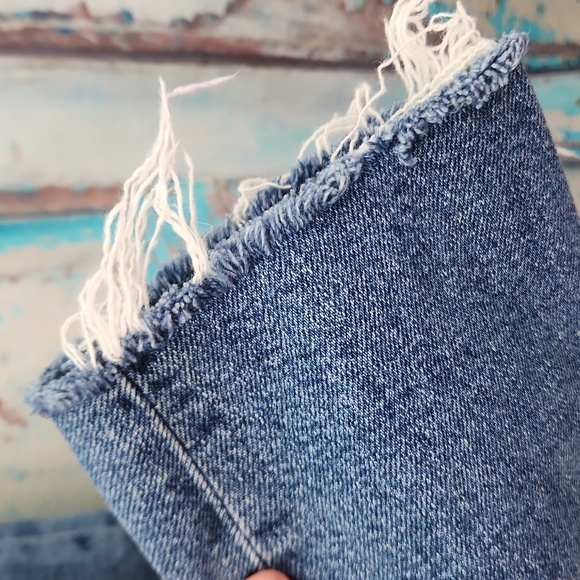 REDONE 90's High Rise Ankle Cropped Jeans in Dusk Destroy - Picture 4 of 9